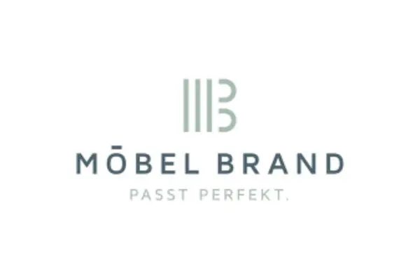 Logo Möbel Brand: Stilisiertes Logo des Möbelherstellers mit dem Schriftzug "Möbel Brand" und dem Slogan "Passt Perfekt".